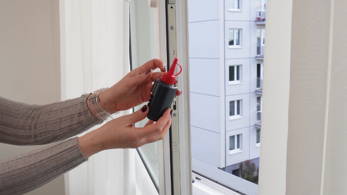 Po co smarować uszczelki okienne wazeliną?